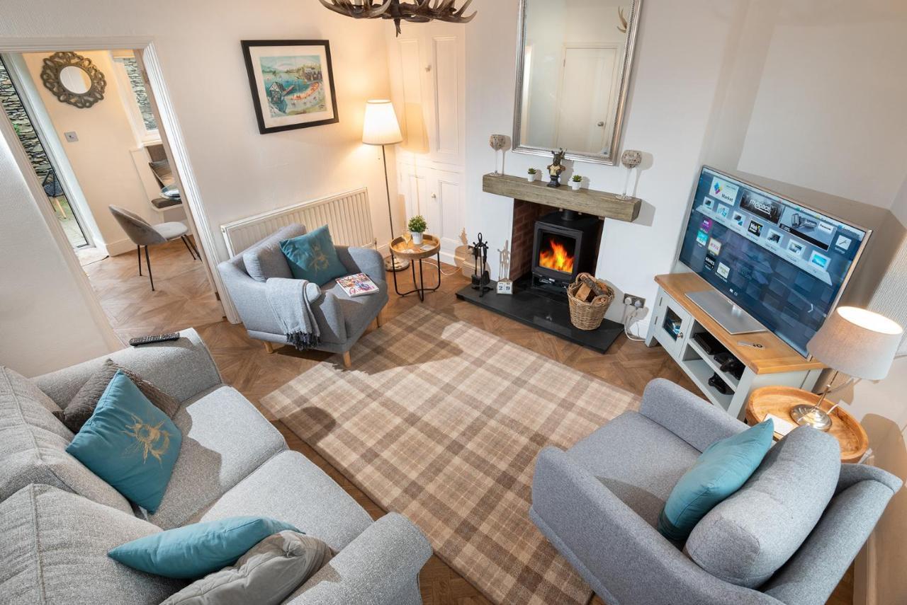 Woodland Cottage - Private Courtyard - Pet Friendly Retreat In The Heart Of Windermere Exterior photo